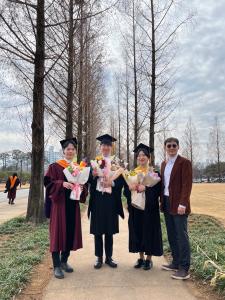 Graduation (2023/02/17) 이미지